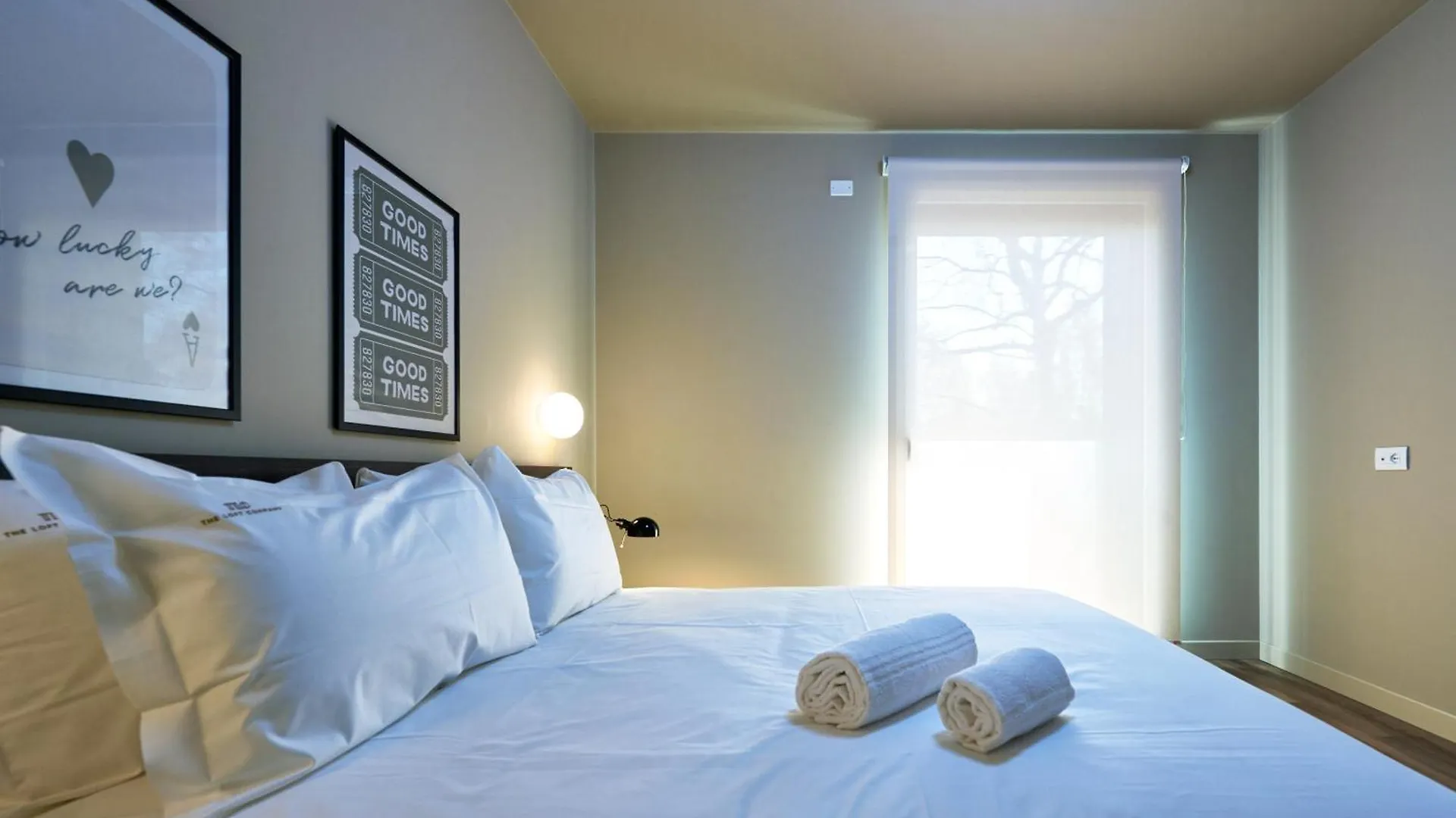 The School Venice, Boutique Loft Венеция