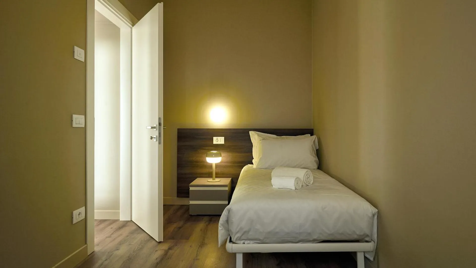 The School Venice, Boutique Loft Апартаменты Венеция